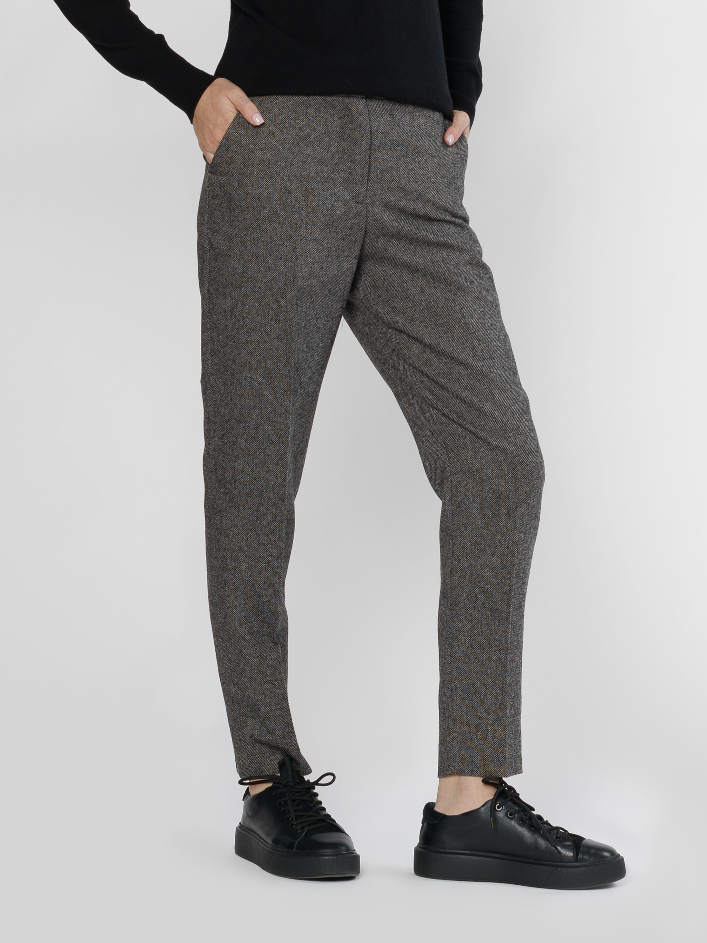 Stylish Women's Gray Wool Pants with Side Pockets