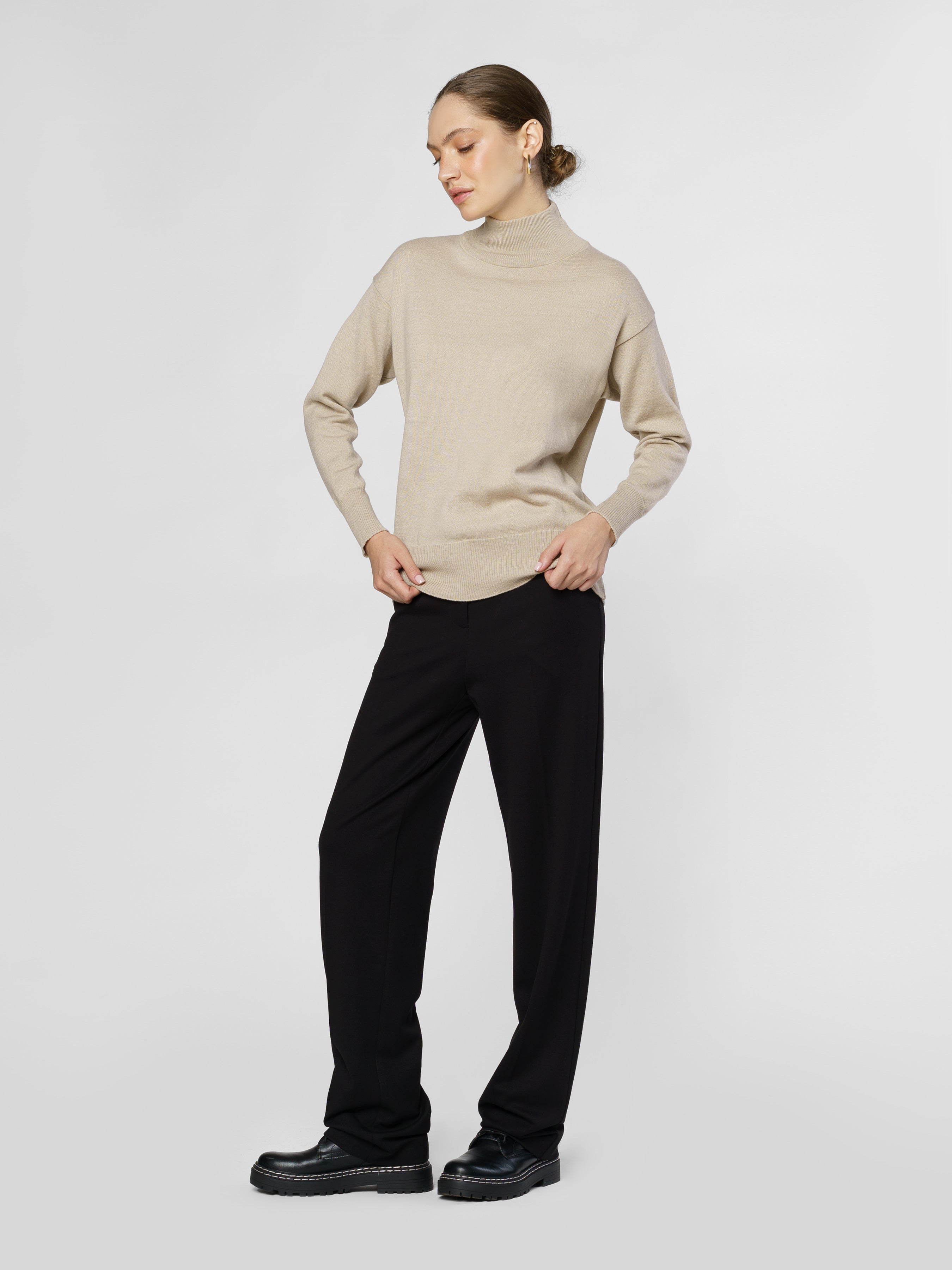 Women's Beige Sweater CA1W10.21.16