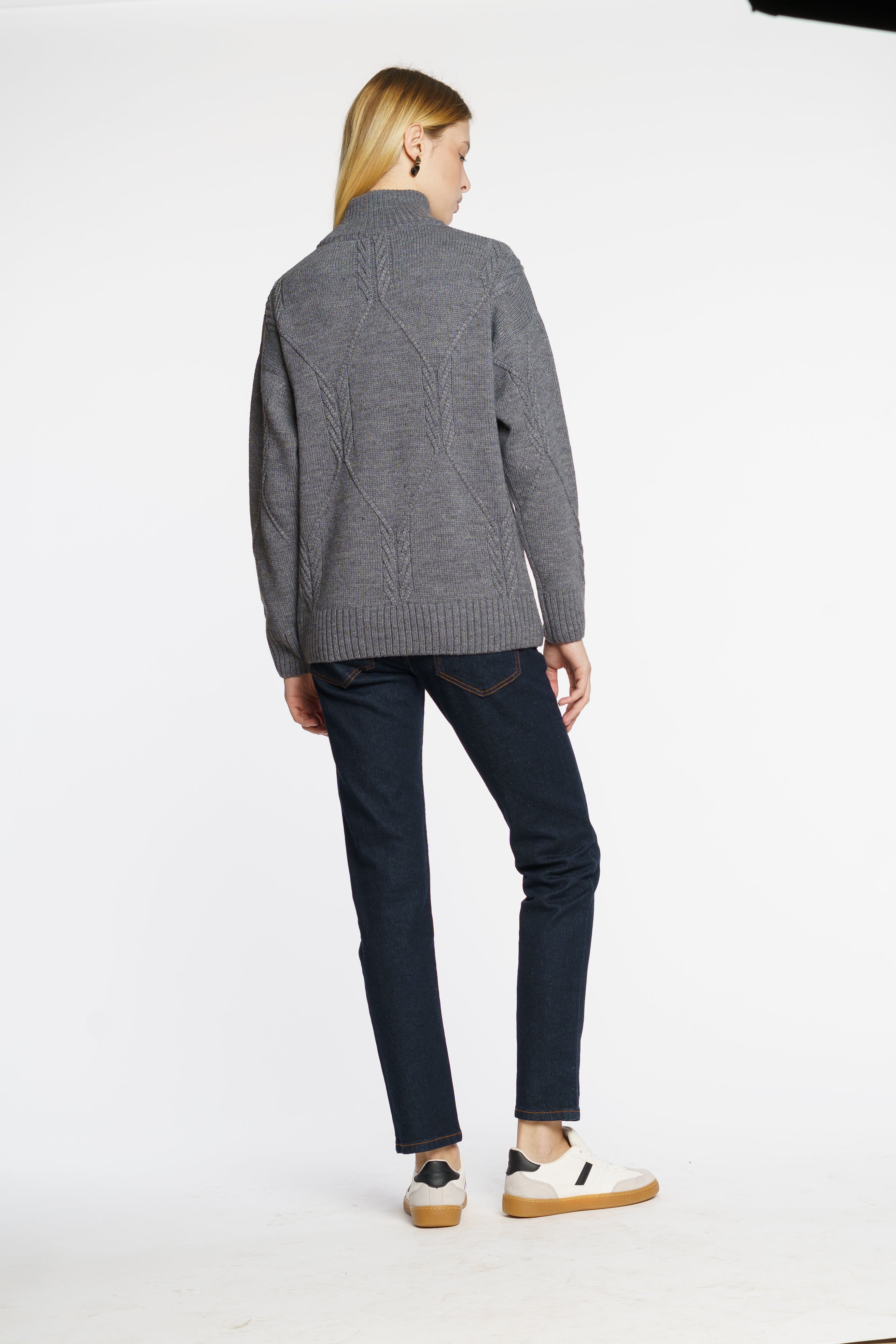 Merino Women Sweater CA1W10.38.11