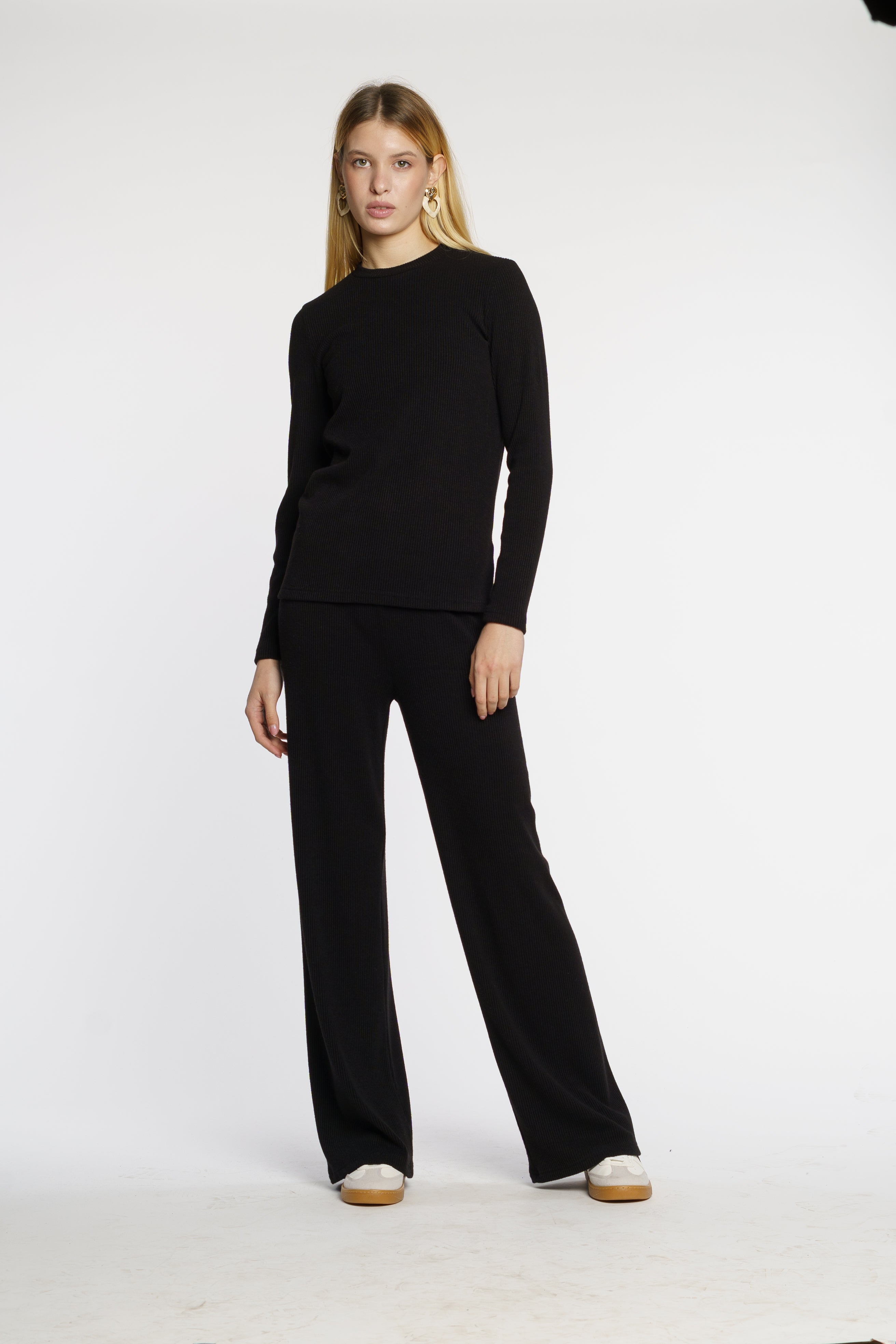 Black Long Sleeve T-Shirt CA1W17.01.02