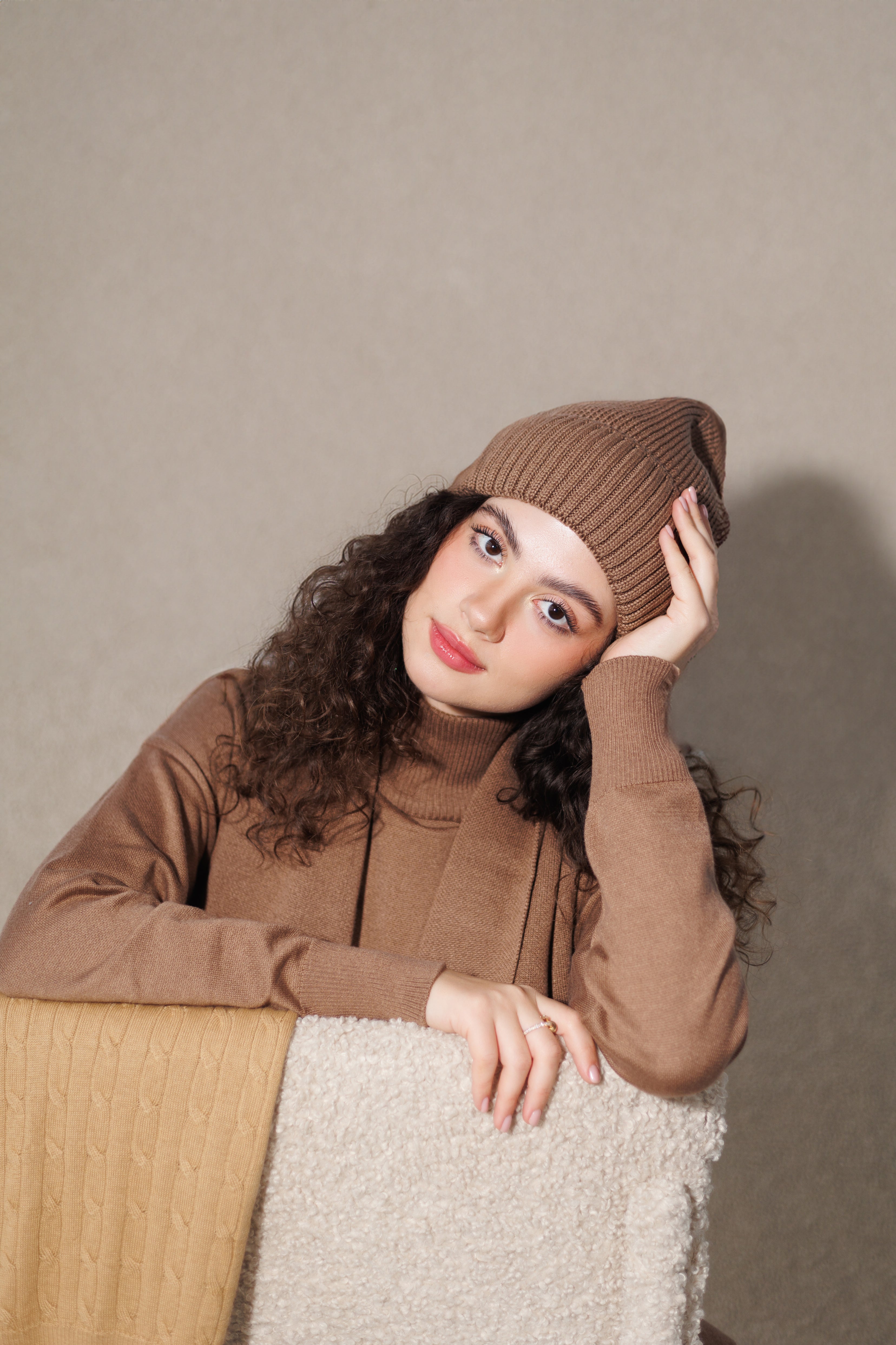 Amorakin Women's Brown Hat CA1W19.03.16