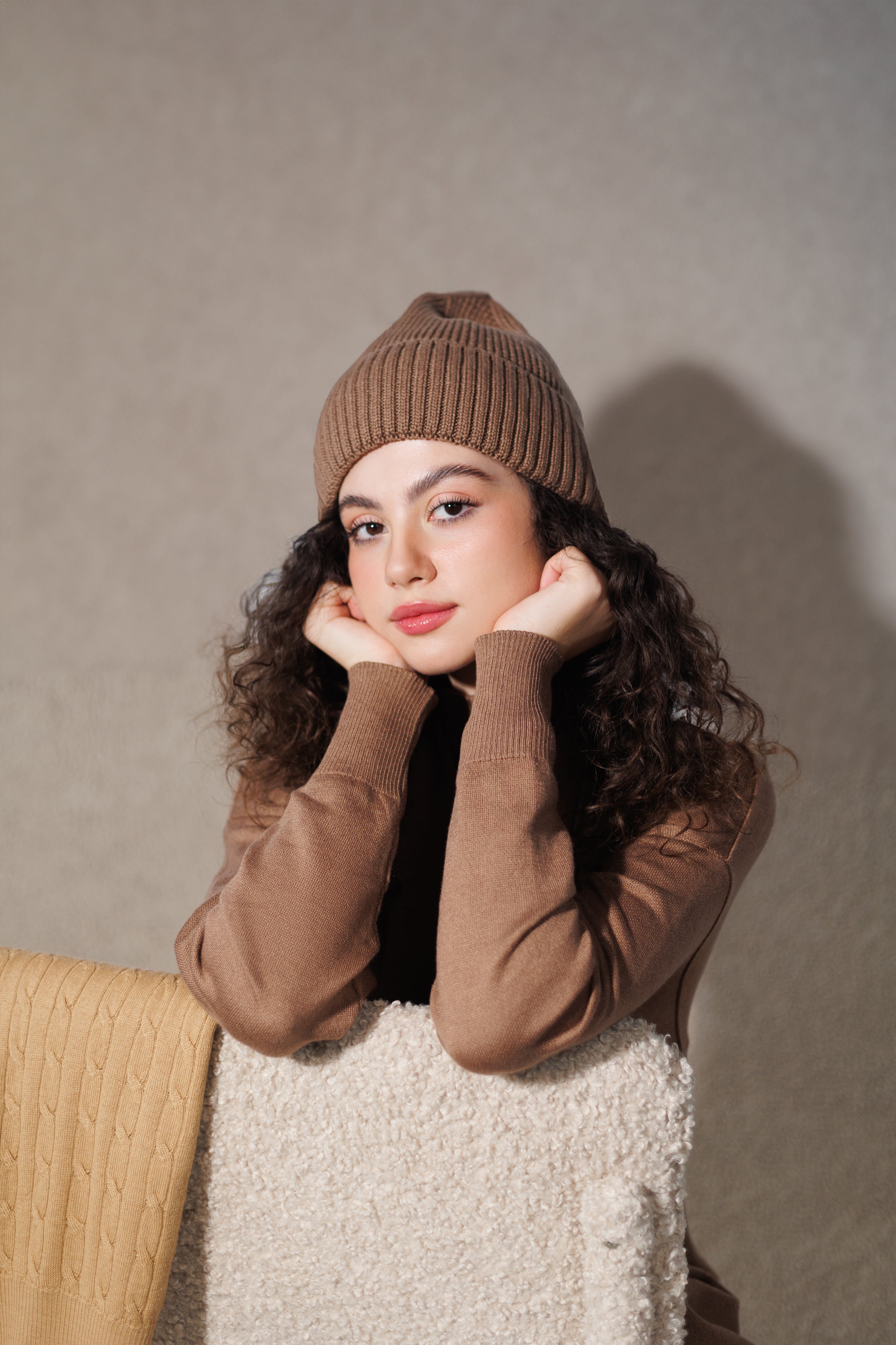 Amorakin Women's Brown Hat CA1W19.03.16