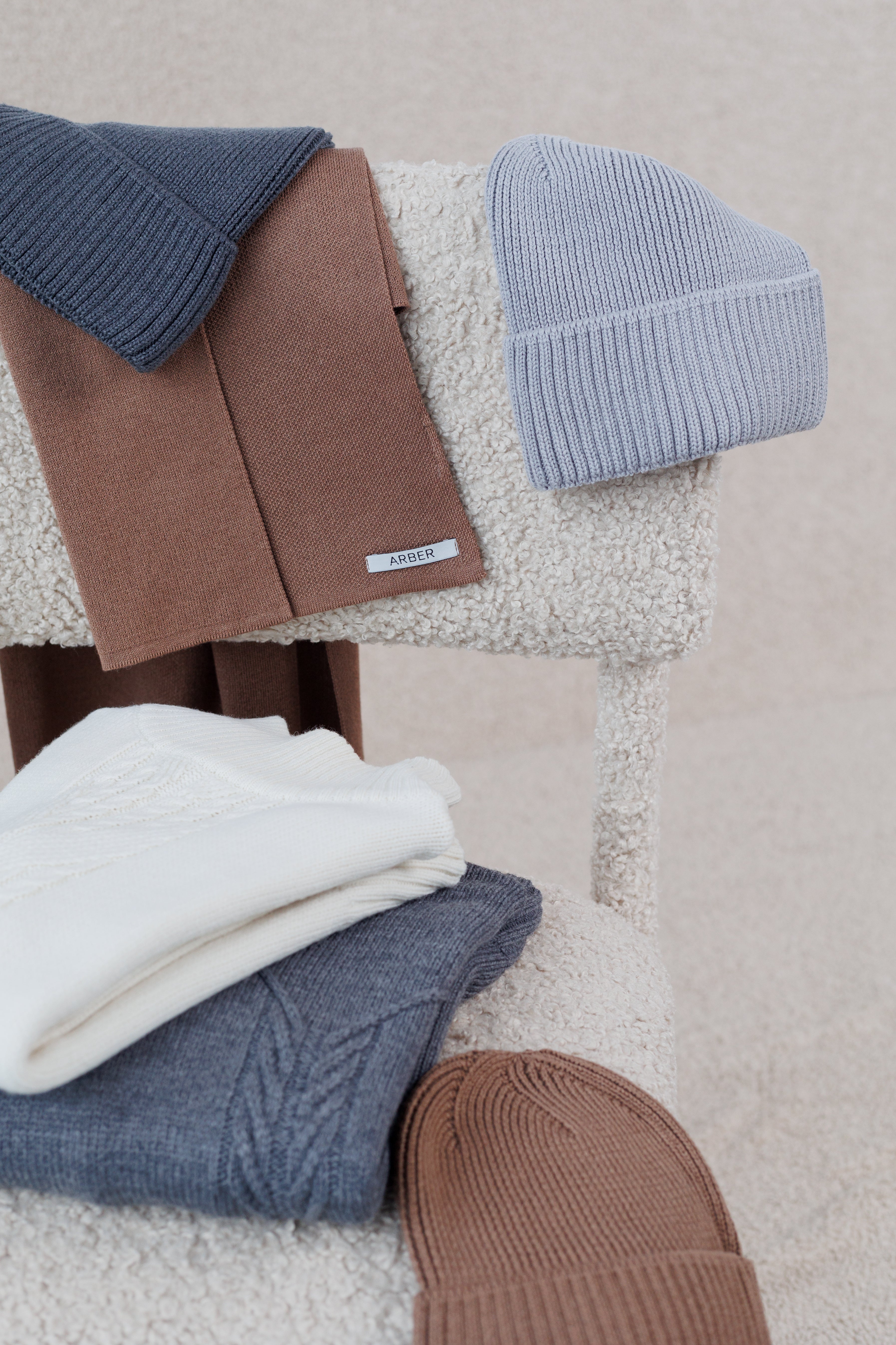 Amorakin Women's Brown Hat CA1W19.03.16