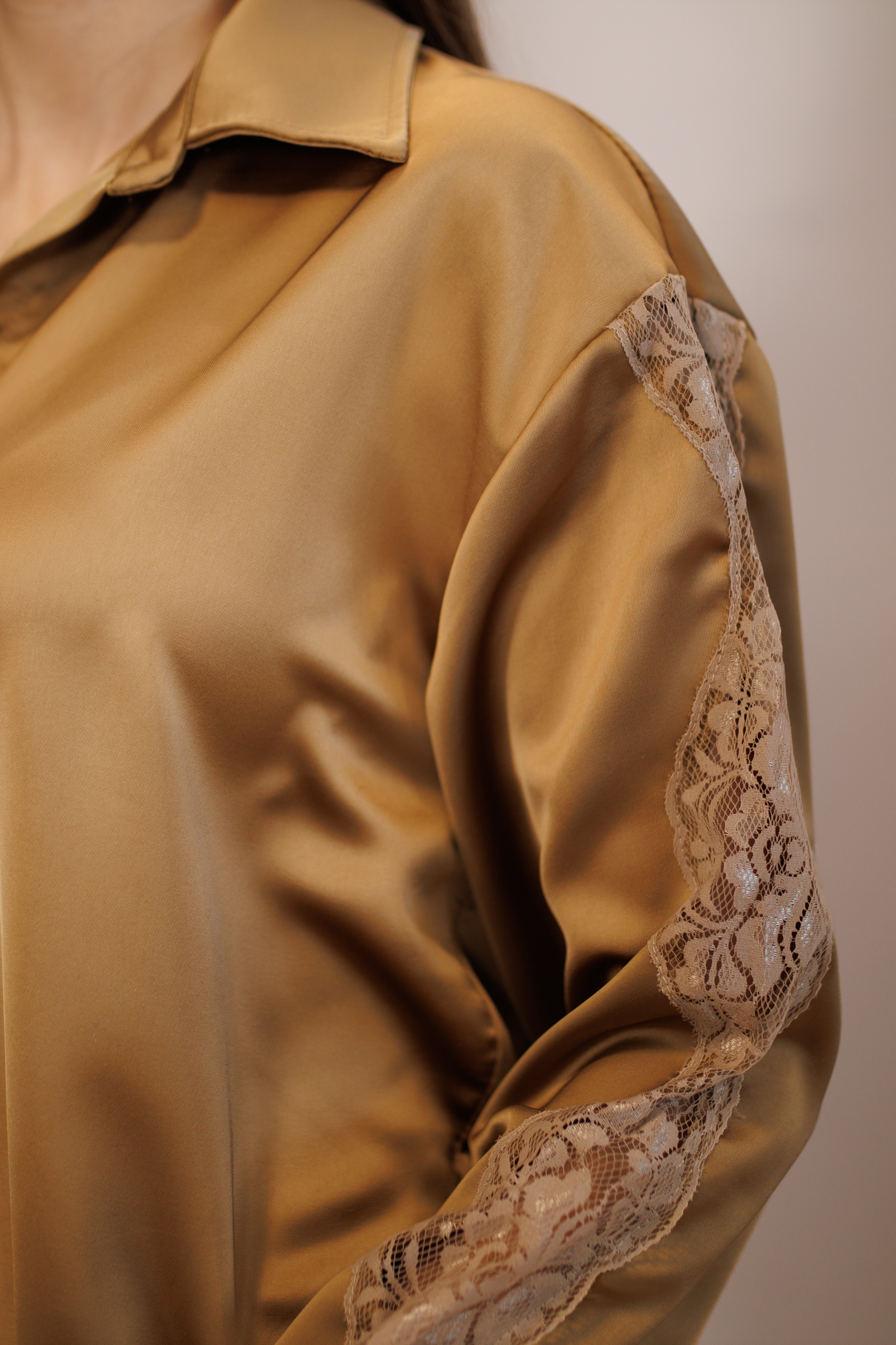 Women's viscose shirt